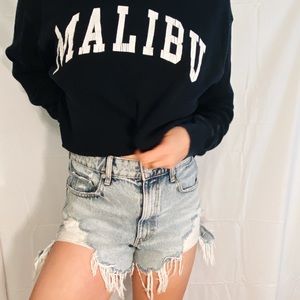 BRANDY MELVILLE Cropped Thermal Malibu Top